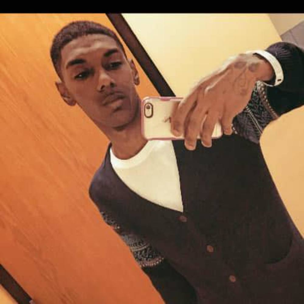 Meet your Posher, Bv